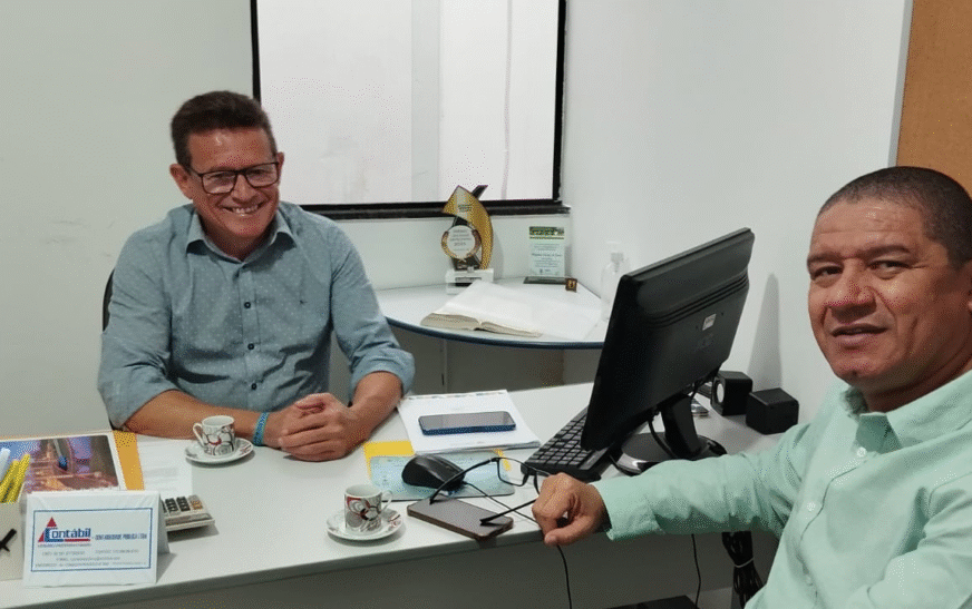 Líder do Governo, Pede Explicação Sobre a Ação Contra Camelô.