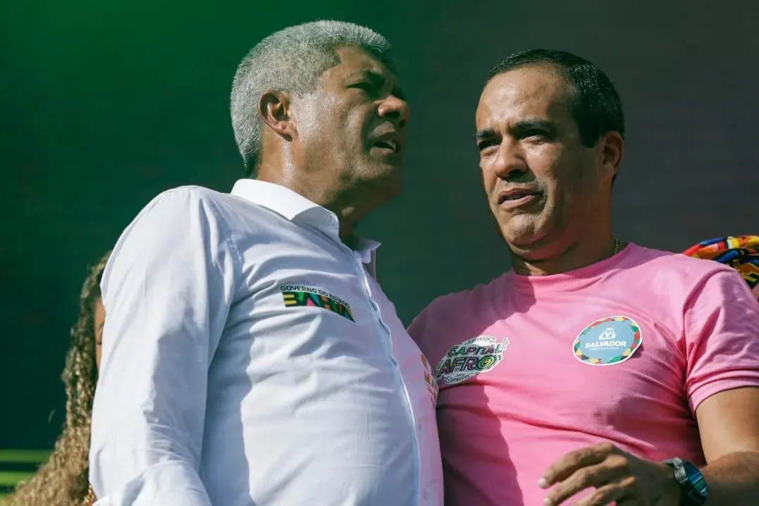 FERIADO PROLONGADO  Estado e Prefeitura confirmam ponto facultativo na segunda-feira Ponto facultativo foi anunciado para a véspera do feriado de Tiradentes, comemorado no dia 21 de abril